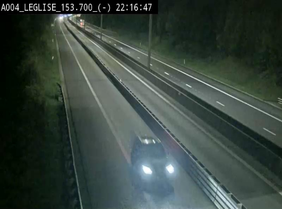 Webcam autoroute A4 (E411-E25) à Léglise, avant la jonction avec la N40. Vue orientée vers Bruxelles