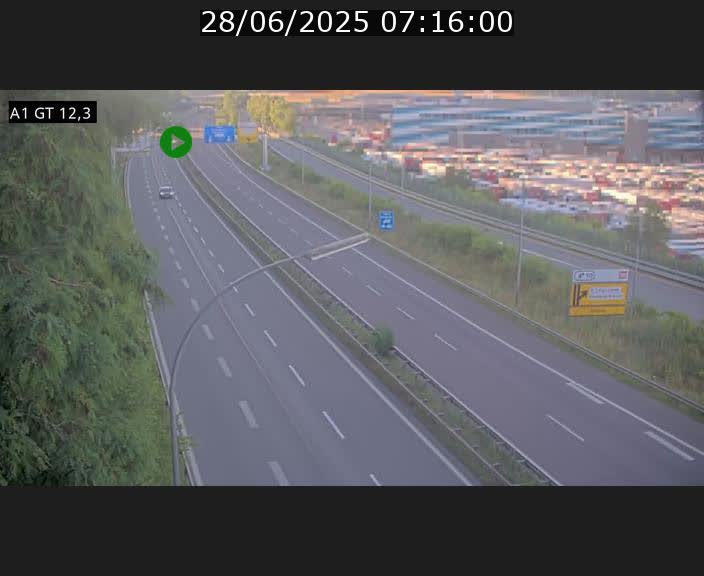 Traffic live webcam Luxembourg Senningerberg - A1 direction Allemagne - BK 12.3