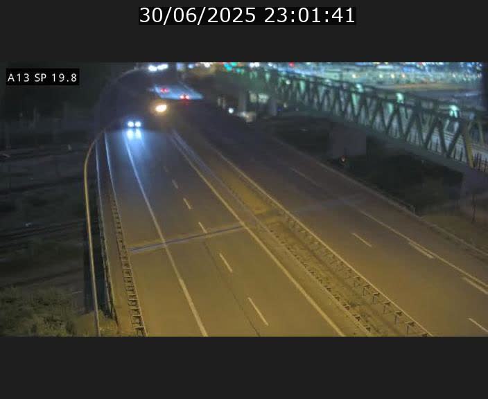 Traffic live webcam Luxembourg Croix de Bettembourg - A13 direction Esch-sur-Alzette - BK 19.8