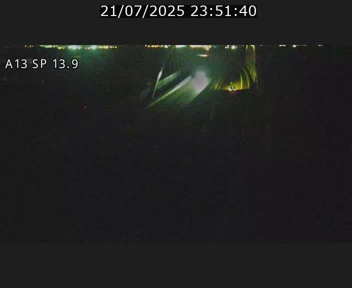 Traffic live webcam Luxembourg Kayl - A13 direction Esch-sur-Alzette/Luxembourg-ville - BK 13.9