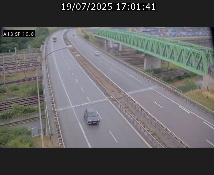 Traffic live webcam Luxembourg Croix de Bettembourg - A13 direction Esch-sur-Alzette - BK 19.8