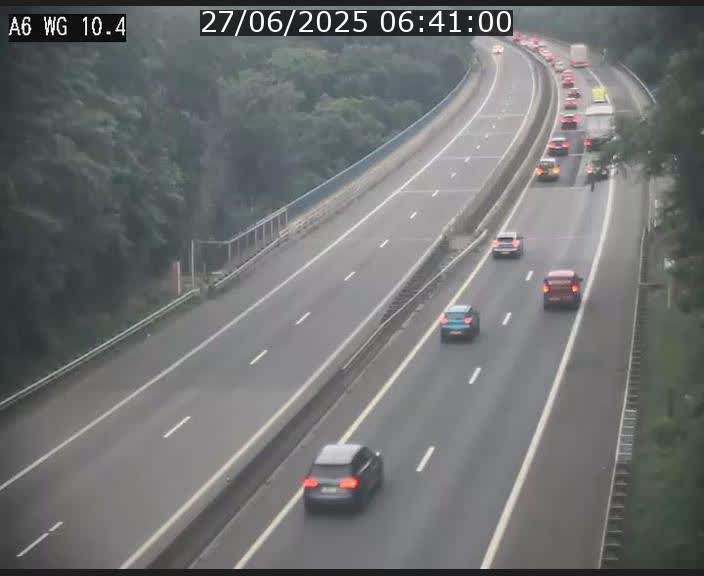 Traffic live webcam Luxembourg Mamer - A6 - BK 10.4 - direction Luxembourg/France/Allemagne