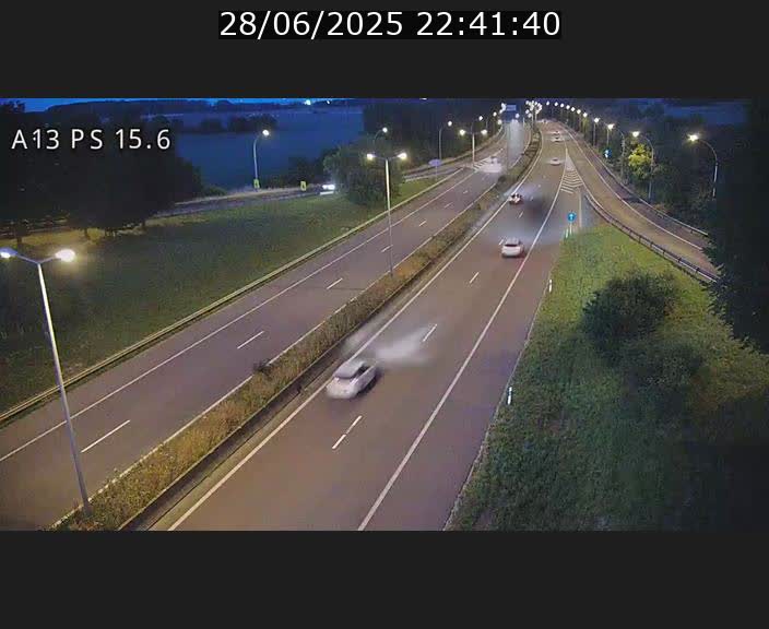 Traffic live webcam Luxembourg Kayl - A13 direction Dudelange - BK 15.6