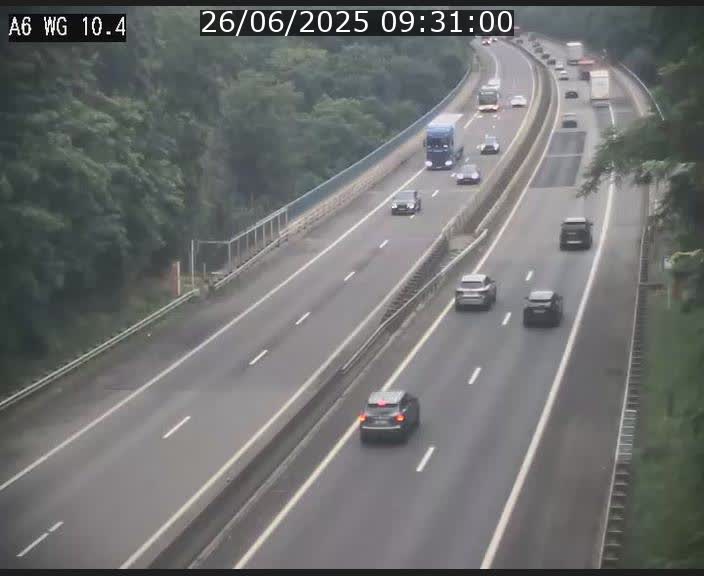 Traffic live webcam Luxembourg Mamer - A6 - BK 10.4 - direction Luxembourg/France/Allemagne