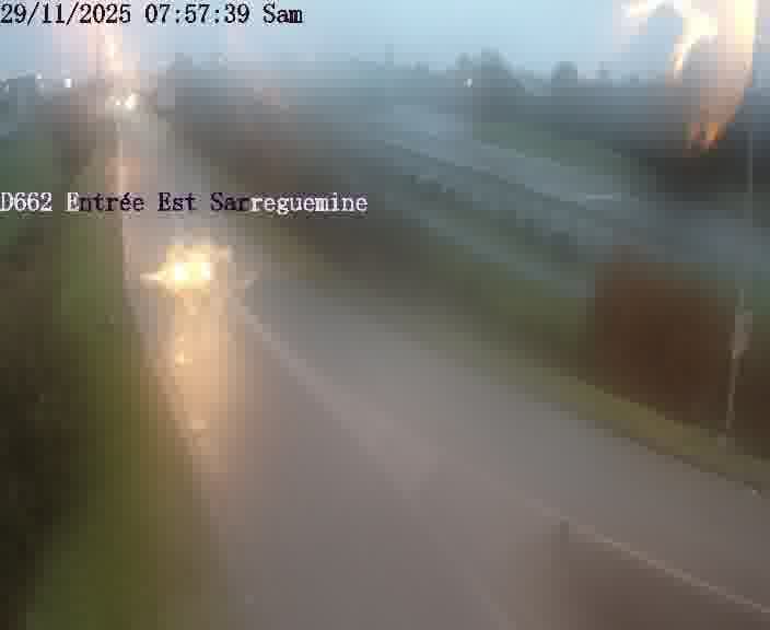 Point de vue trafic déployé sur D662 (France) à Sarreguemines, regardant vers Sarreguemines, aidant conducteurs et services à anticiper les flux.