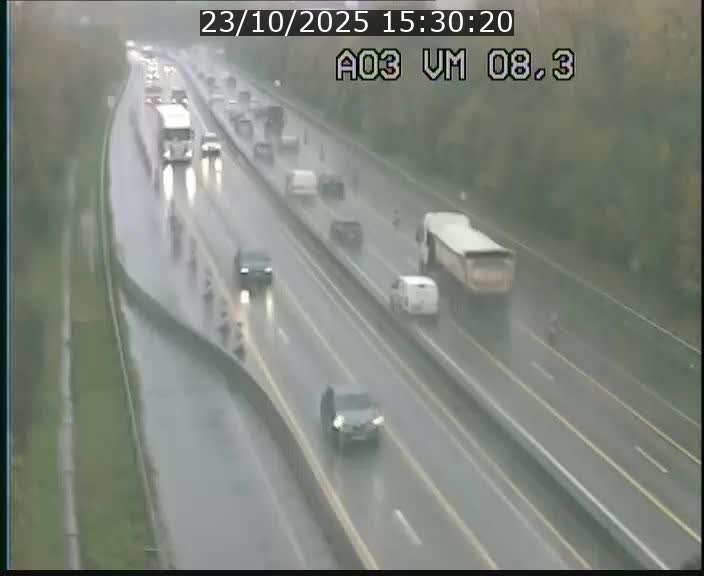 Traffic live webcam Luxembourg Bettembourg - A3 - BK 8.3 - direction France