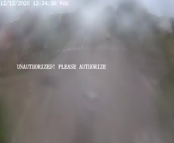 Webcam installée le long de D1 (France) à Ennery, pointée vers Metz, utile pour suivre précisément les conditions de trafic.