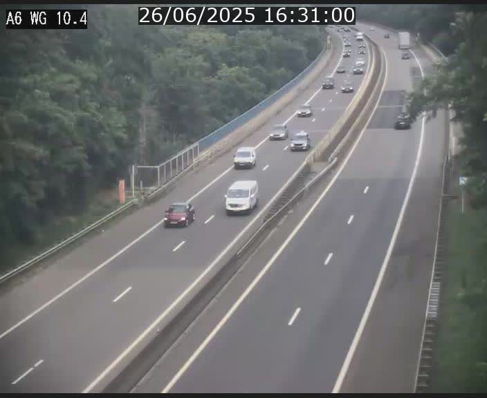 Traffic live webcam Luxembourg Mamer - A6 - BK 10.4 - direction Luxembourg/France/Allemagne