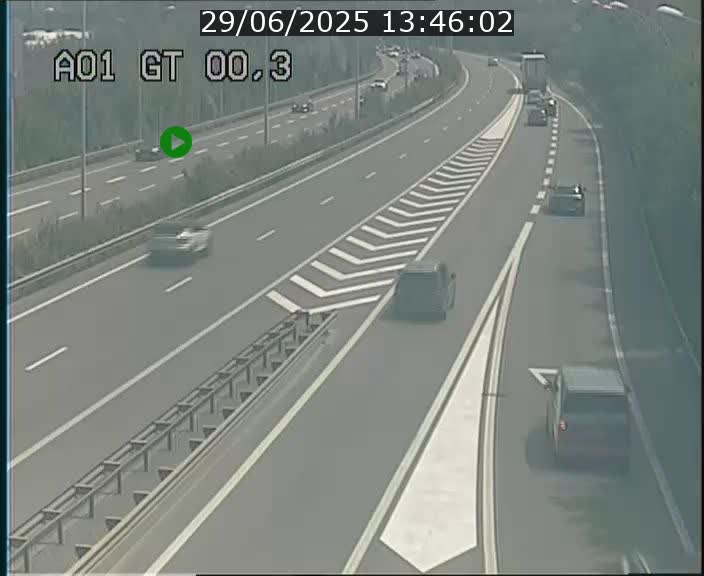 Traffic live webcam Luxembourg Croix de Gasperich - A1 direction Kirchberg - BK 0.3