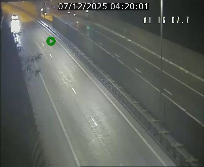 Traffic live webcam Luxembourg Kirchberg - A1 direction Luxembourg-ville - BK 7.7