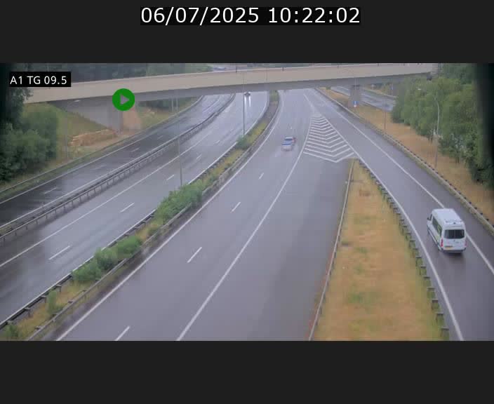 Traffic live webcam Luxembourg Jonction Grünewald - A1 direction Luxembourg-ville - BK 9.5