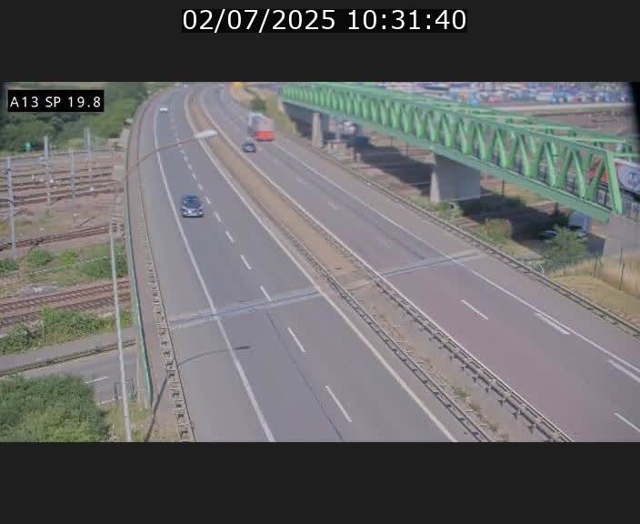 Traffic live webcam Luxembourg Croix de Bettembourg - A13 direction Esch-sur-Alzette - BK 19.8