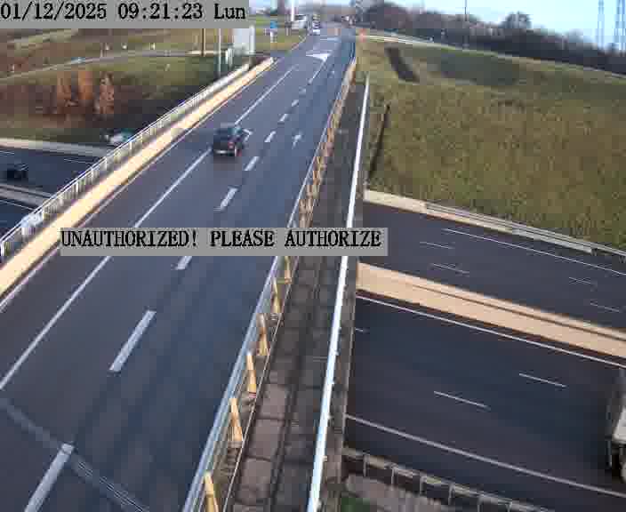 Caméra de trafic sur D1 (France) à Argancy, orientée vers Thionville, permettant d’évaluer fluidité, incidents et densité automobile.