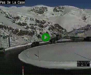 Webcam sur la N22 au niveau du poste frontière entre la France et Andorre à proximité de Pas de la Case à plus de 2000 mètres d'altitude