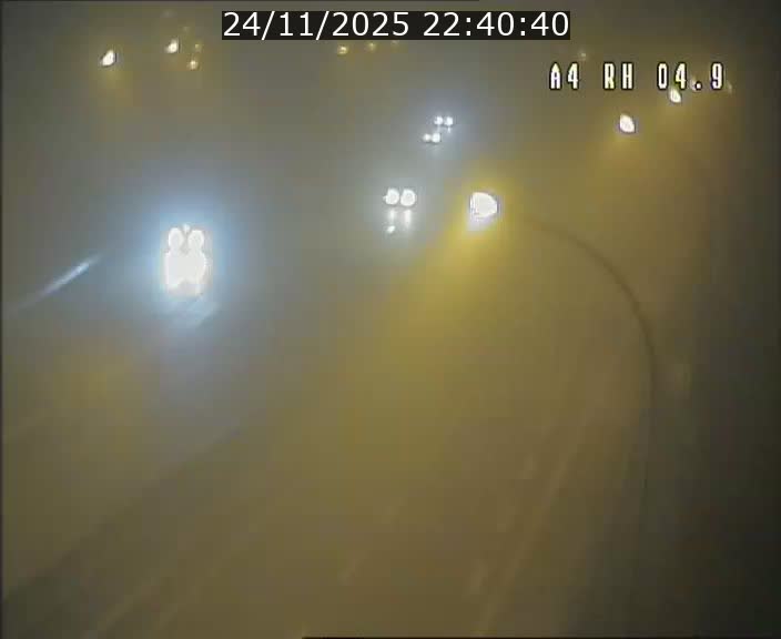 Traffic live webcam Luxembourg Leudelange - A4 - BK 4.9 - direction Luxembourg