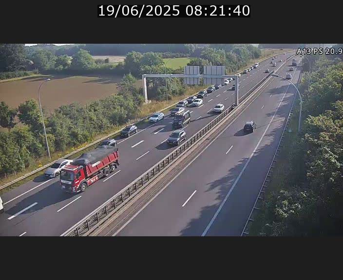 Traffic live webcam Luxembourg Croix de Bettembourg, rond-point d'Hellange - A13 direction Allemagne - BK 20.9