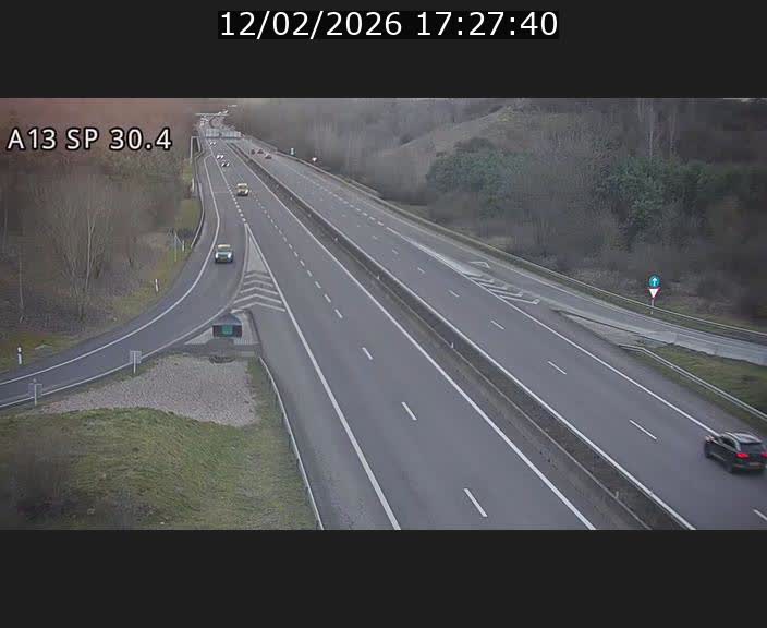 Traffic live webcam Luxembourg Altwies - A13 direction Luxembourg-ville - BK 30.4