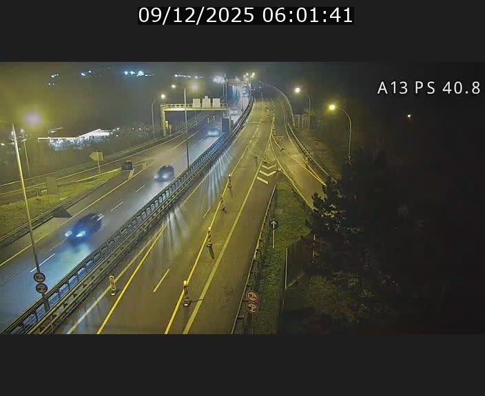 Webcam autoroute A13 à la sortie est du tunnel Markusbierg à Schengen. Vue sur le pont de la Moselle, vers l'Allemagne