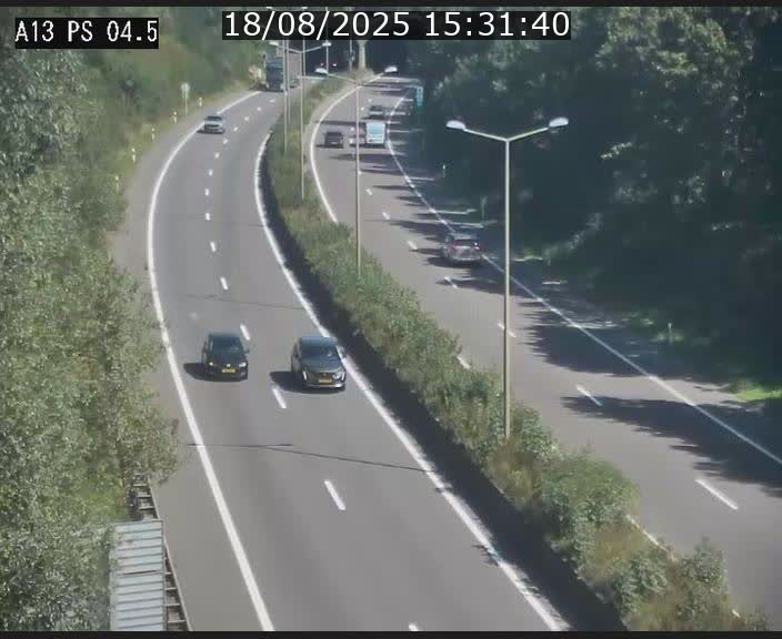 Traffic live webcam Luxembourg Differdange - A13 direction Esch-sur-Alzette - BK 4.5