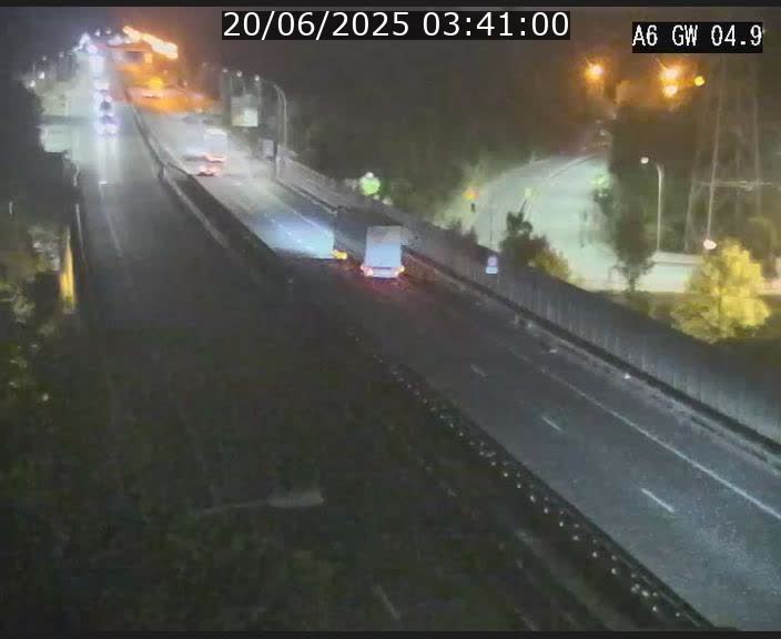 Traffic live webcam Luxembourg Croix de Cessange - A6 - BK 4.9 - direction Belgique