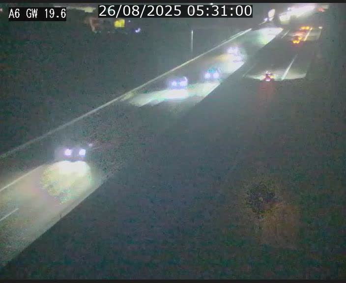 Traffic live webcam Luxembourg - Steinfort - A6 - BK 19.6 - direction Belgique