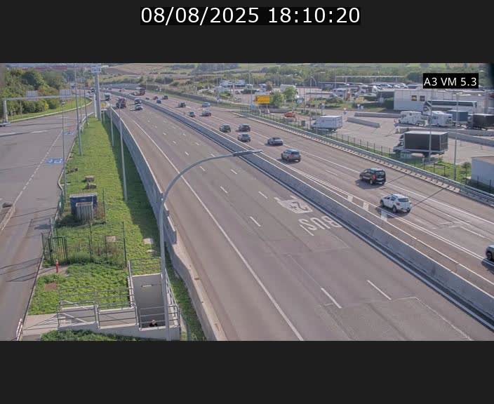 Traffic live webcam Luxembourg Aire de Berchem - A3 - BK 5 - direction France