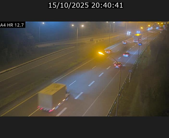 Traffic live webcam Luxembourg Esch sur Alzette - A4 - BK 12.7 - direction Esch-Belval
