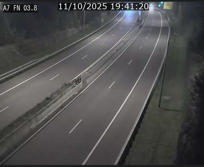 Caméra autoroute Luxembourg A7 - Passage à gibier Rëngelbour - direction Tunnel Stafelter