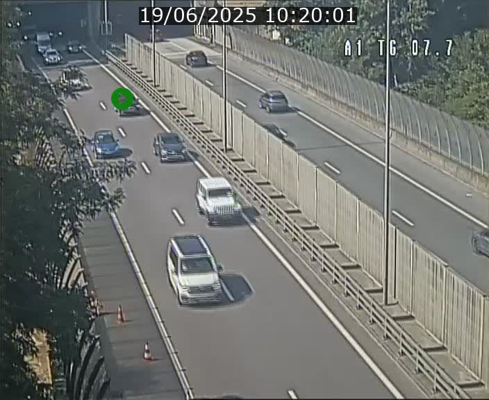 Traffic live webcam Luxembourg Kirchberg - A1 direction Luxembourg-ville - BK 7.7