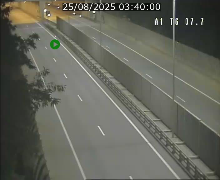Traffic live webcam Luxembourg Kirchberg - A1 direction Luxembourg-ville - BK 7.7