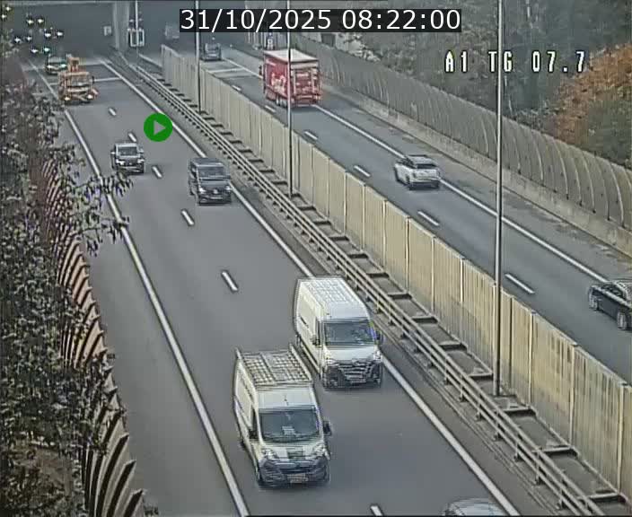 Traffic live webcam Luxembourg Kirchberg - A1 direction Luxembourg-ville - BK 7.7