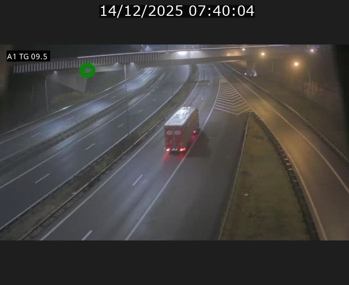 Traffic live webcam Luxembourg Jonction Grünewald - A1 direction Luxembourg-ville - BK 9.5