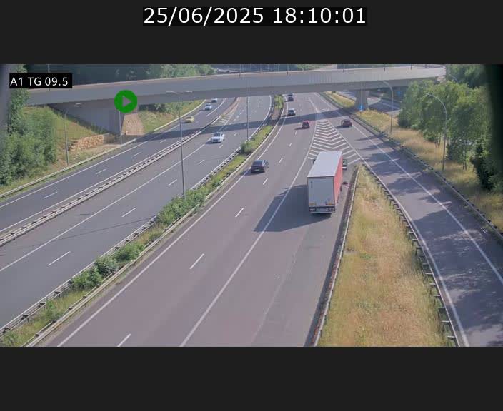 Traffic live webcam Luxembourg Jonction Grünewald - A1 direction Luxembourg-ville - BK 9.5