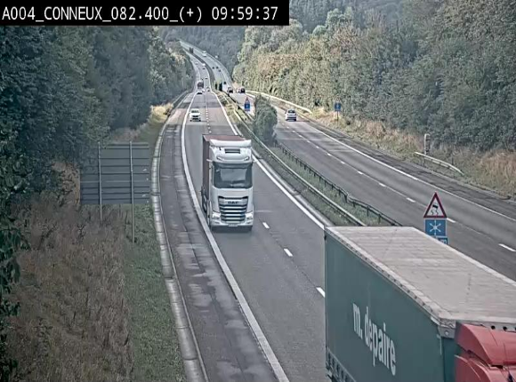 Webcam à hauteur de Conneux sur l'E411 en direction du sud de la Belgique