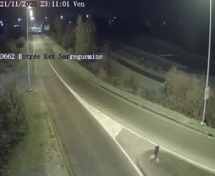 Point de vue trafic déployé sur D662 (France) à Sarreguemines, regardant vers Sarreguemines, aidant conducteurs et services à anticiper les flux.