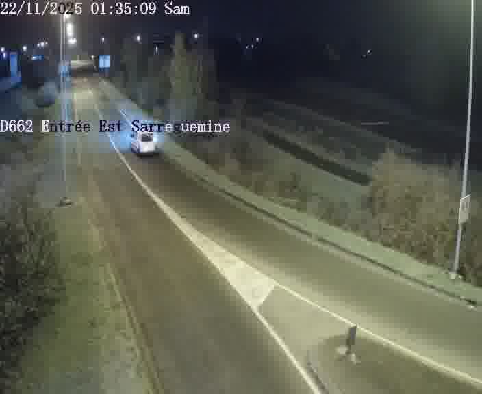 Point de vue trafic déployé sur D662 (France) à Sarreguemines, regardant vers Sarreguemines, aidant conducteurs et services à anticiper les flux.