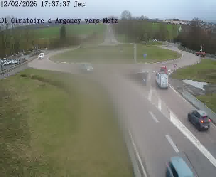 Webcam installée le long de D1 (France) à Argancy, pointée vers Metz, utile pour suivre précisément les conditions de trafic.