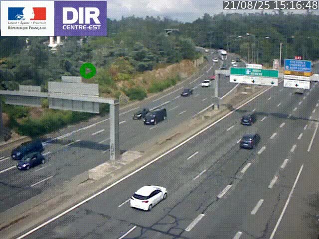 Caméra de circulation routière sur le boulevard périphérique Laurent Bonnevay de Lyon (D383) à hauteur de Bron, avant la jonction avec l'A43. Vue orientée vers l'échangeur