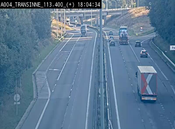 Webcam dans les Ardennes sur l'E411 à hauteur de Transinne. Vue orientée vers le sud de la Belgique