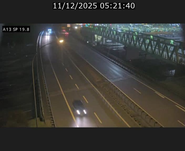 Traffic live webcam Luxembourg Croix de Bettembourg - A13 direction Esch-sur-Alzette - BK 19.8