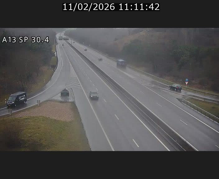 Traffic live webcam Luxembourg Altwies - A13 direction Luxembourg-ville - BK 30.4