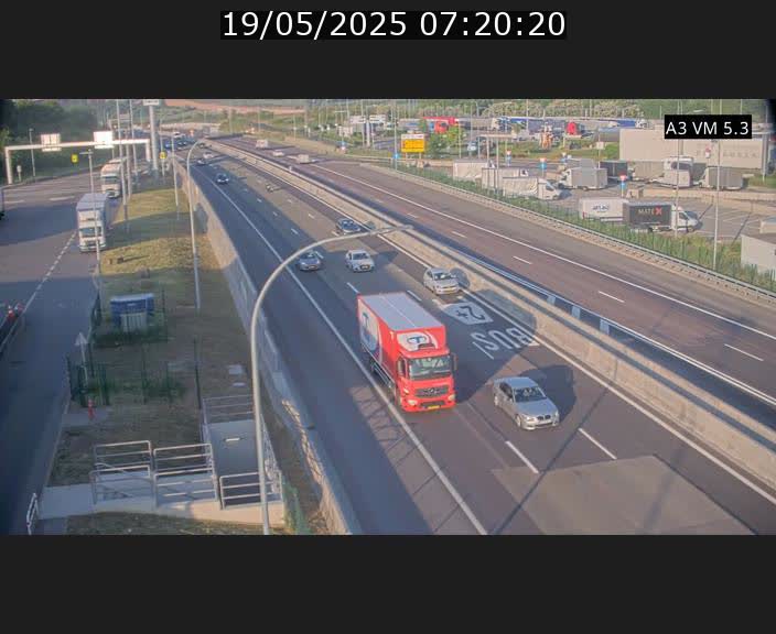 Traffic live webcam Luxembourg Aire de Berchem - A3 - BK 5 - direction France