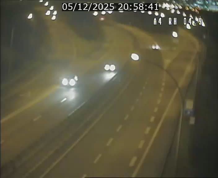 Traffic live webcam Luxembourg Leudelange - A4 - BK 4.9 - direction Luxembourg