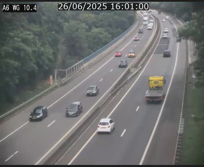 Traffic live webcam Luxembourg Mamer - A6 - BK 10.4 - direction Luxembourg/France/Allemagne