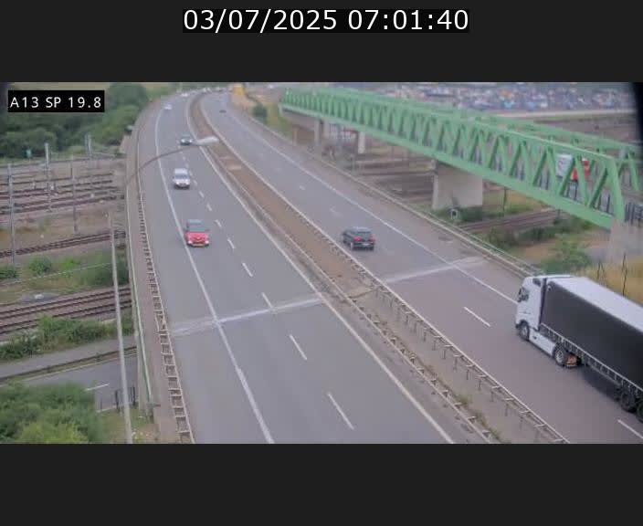 Traffic live webcam Luxembourg Croix de Bettembourg - A13 direction Esch-sur-Alzette - BK 19.8