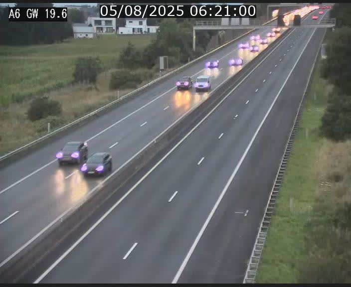 Traffic live webcam Luxembourg - Steinfort - A6 - BK 19.6 - direction Belgique