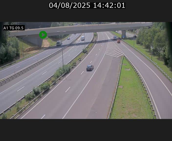 Traffic live webcam Luxembourg Jonction Grünewald - A1 direction Luxembourg-ville - BK 9.5