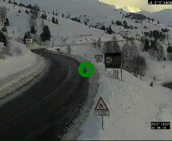 Webcam au carrefour de la croisade, à la jonction entre la N22 et la N320, avant le poste de douane franco-andorrane. Webcam à 1790 mètres d'altitude