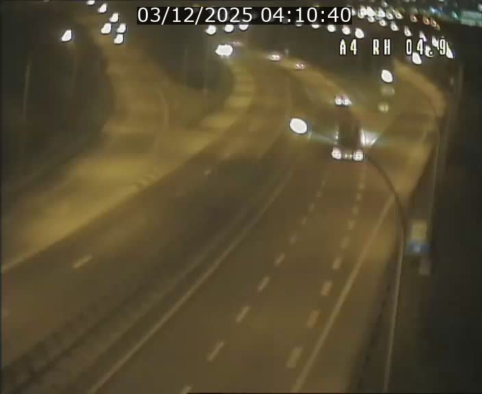 Traffic live webcam Luxembourg Leudelange - A4 - BK 4.9 - direction Luxembourg