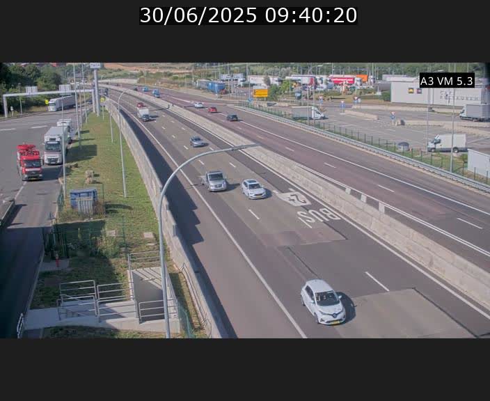 Traffic live webcam Luxembourg Aire de Berchem - A3 - BK 5 - direction France